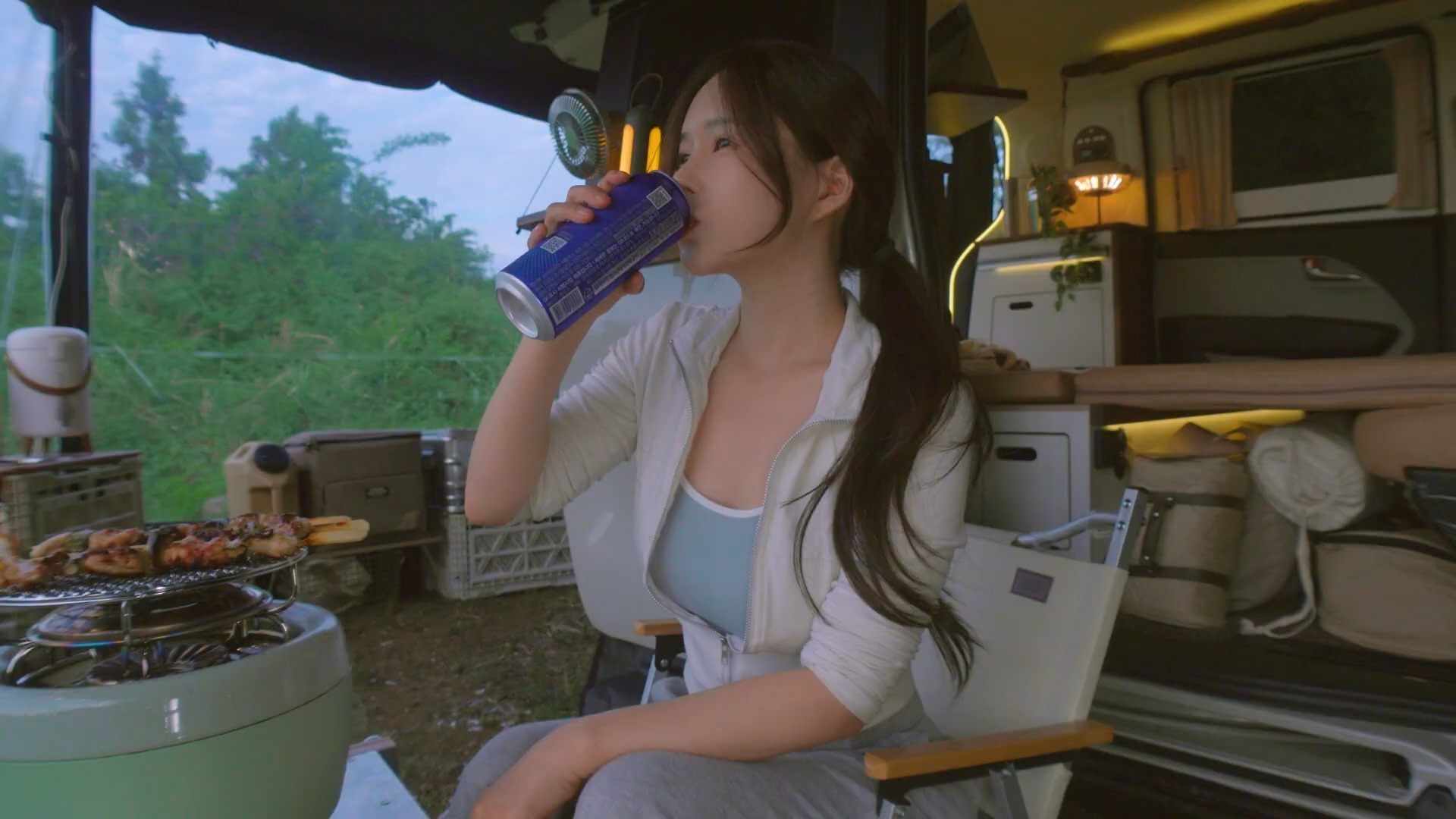 何立峰出席第三届中国国际供应链促进博览会开幕式指出 中国将做全球产业链供应链互利共赢的推动者